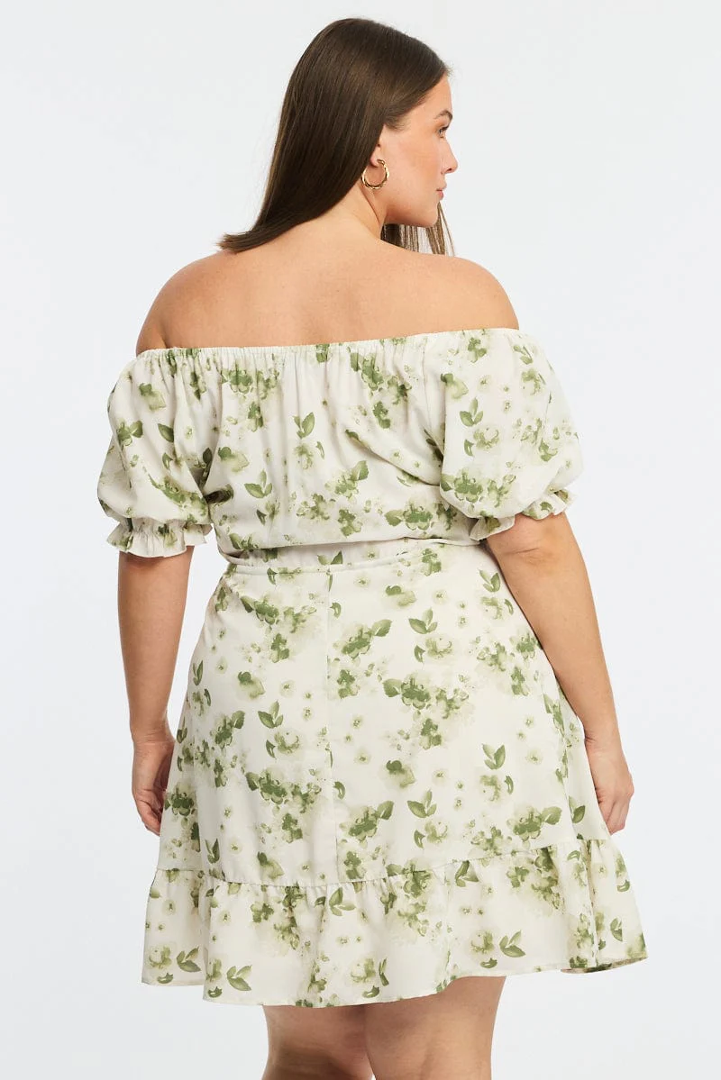 Green Floral Skater Dress Short Sleeve Ruched - Image 4