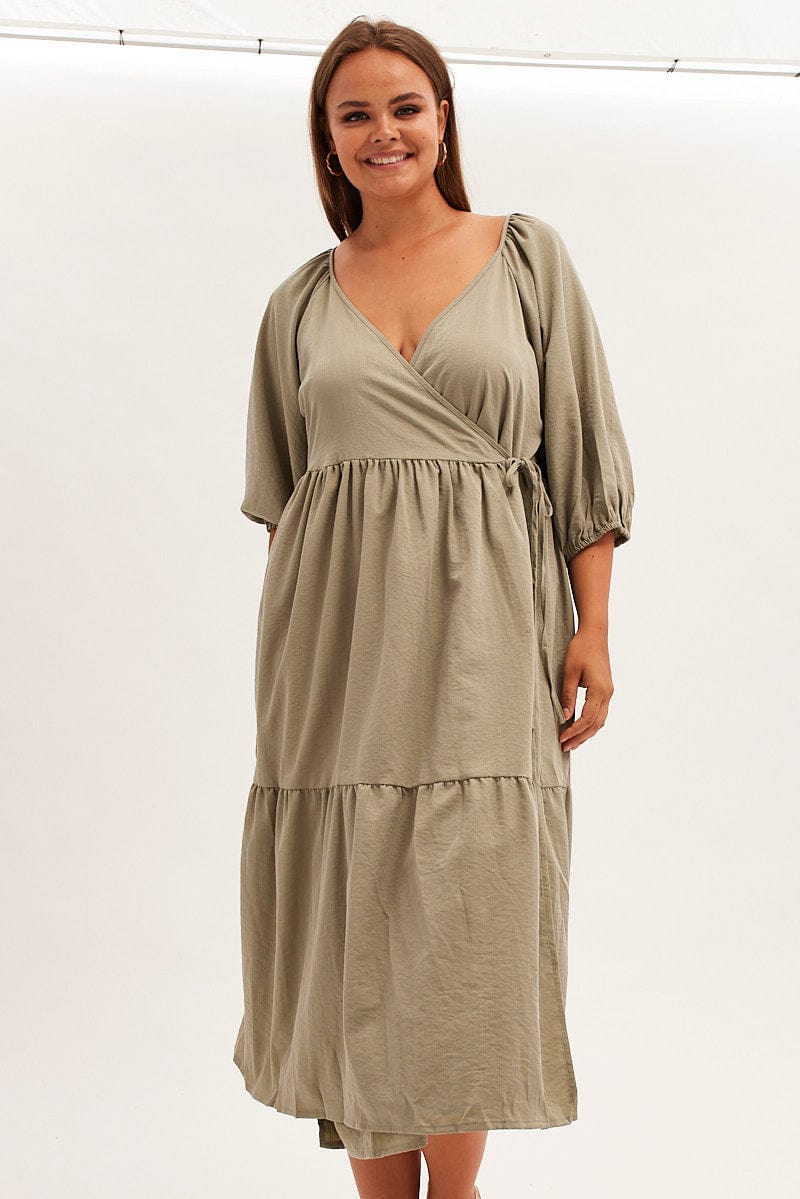 Green Maxi Dress Wrap Short Sleeve - Image 2