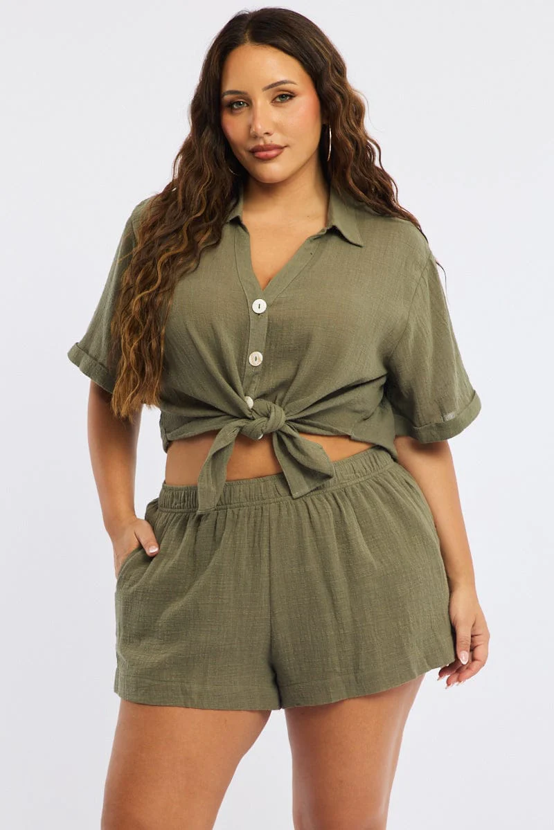 Green Relaxed Shorts Elastic Waist - Image 2