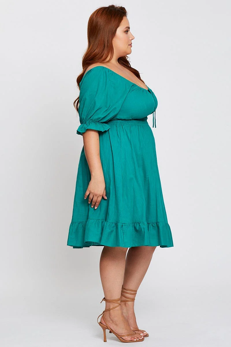 Green Short Puff Sleeve Peephole Skater Dress - Image 4