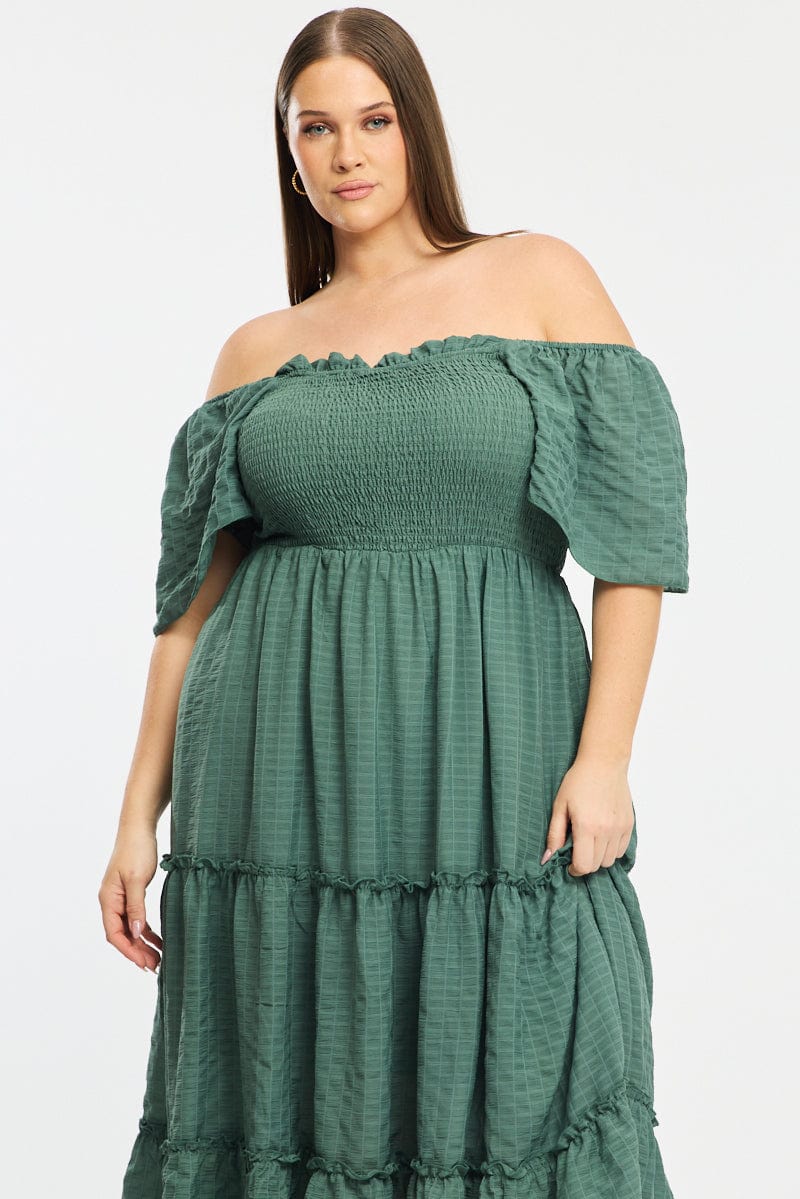 Green Textured Maxi Dress Short Sleeve - Image 2