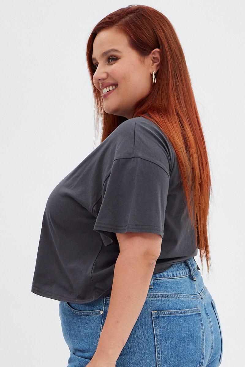 Grey Short Cuff Sleeve Graphic Regular T-shirt Crop - Image 4