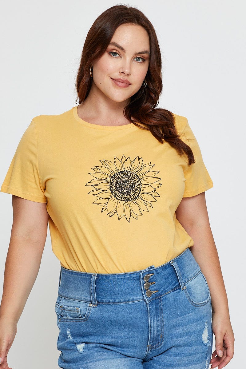 Light Must Graphic T-shirt Sunflower Crew Neck Short Sleeve