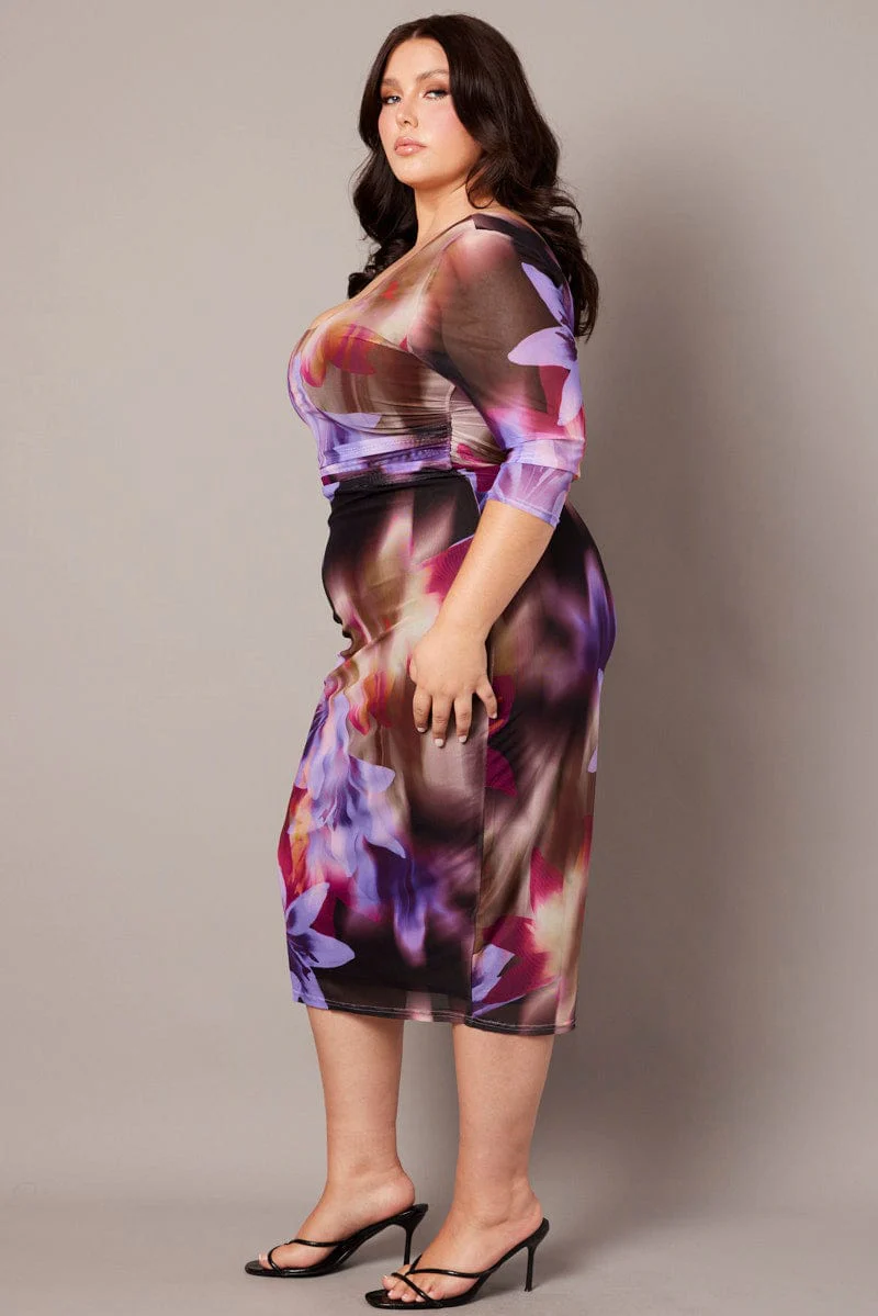 Multi Abstract Mesh Scoop Neck Short Sleeve Dress - Image 4