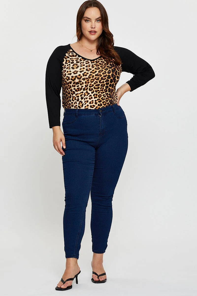 Multi Colour V-neck Tshirt Three Quater Sleeve - Image 2