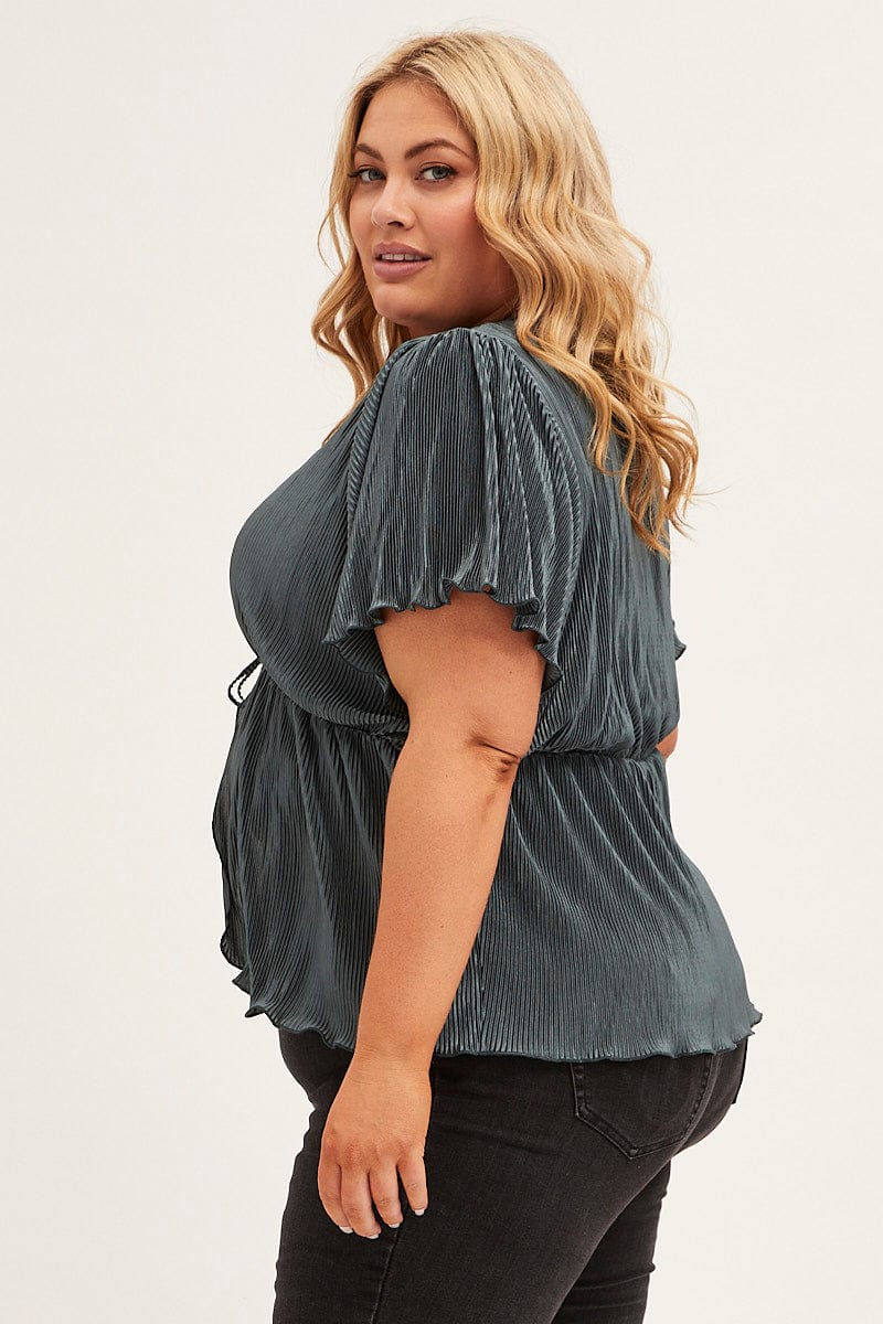Khaki Short Sleeve Plisse Tie Front Top - Image 4