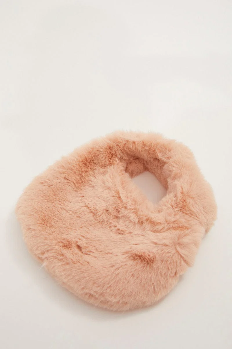 Pink Faux Fur Shoulder Bag - Image 3