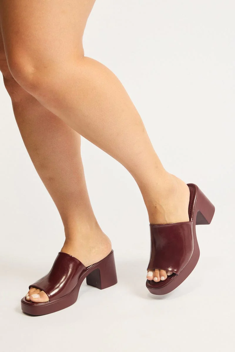 Red Chunky Heeled Mule Sandals - Image 2