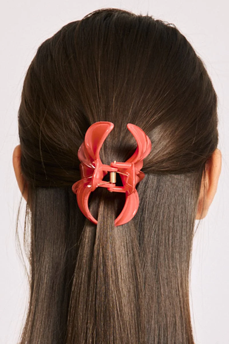 Red Hibiscus Flower Claw Clip - Image 2