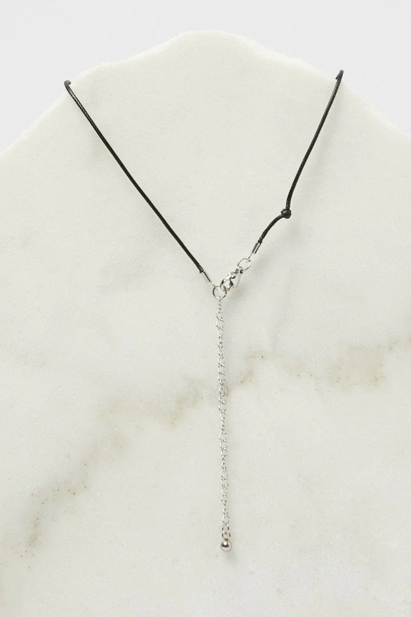 Silver Heart Pendent Necklace - Image 5