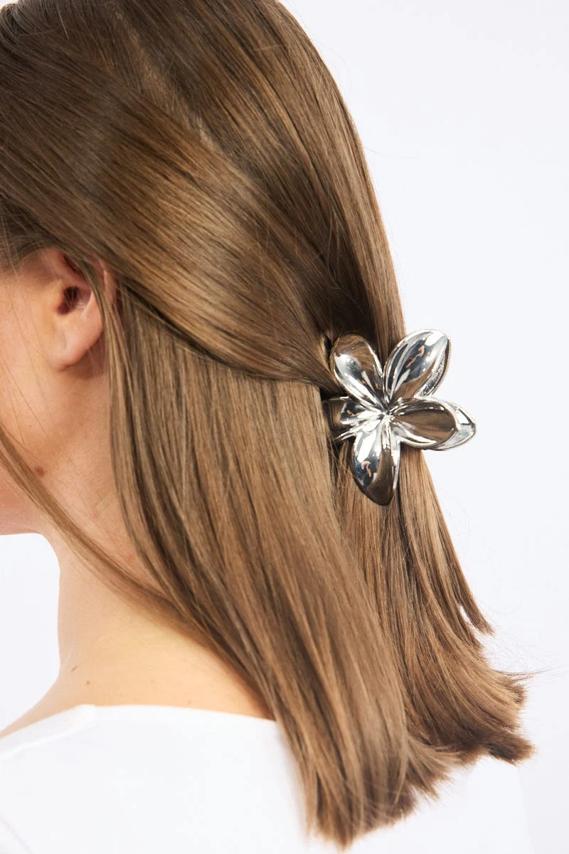 Silver Hibiscus Flower Claw Clip - Image 2