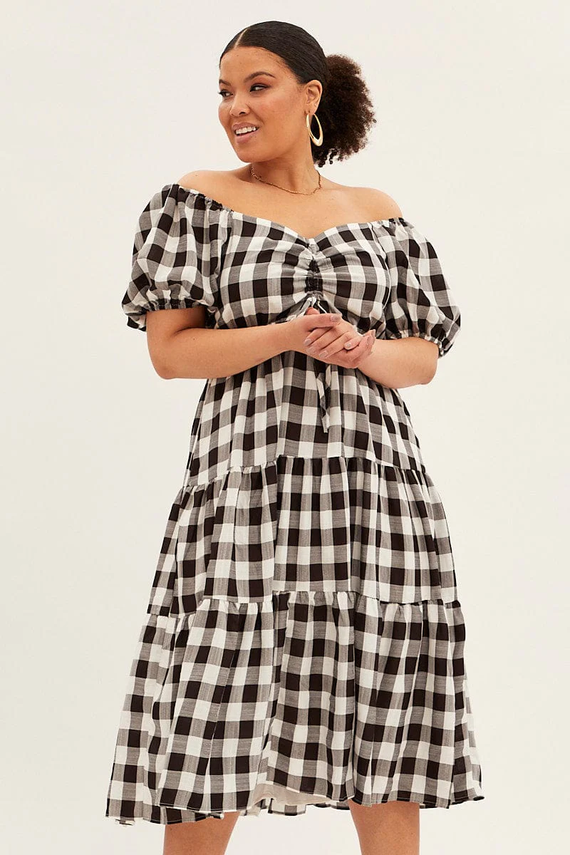 Stripe Midi Dress Short Sleeve Sweetheart Neck Cut Out - Image 2