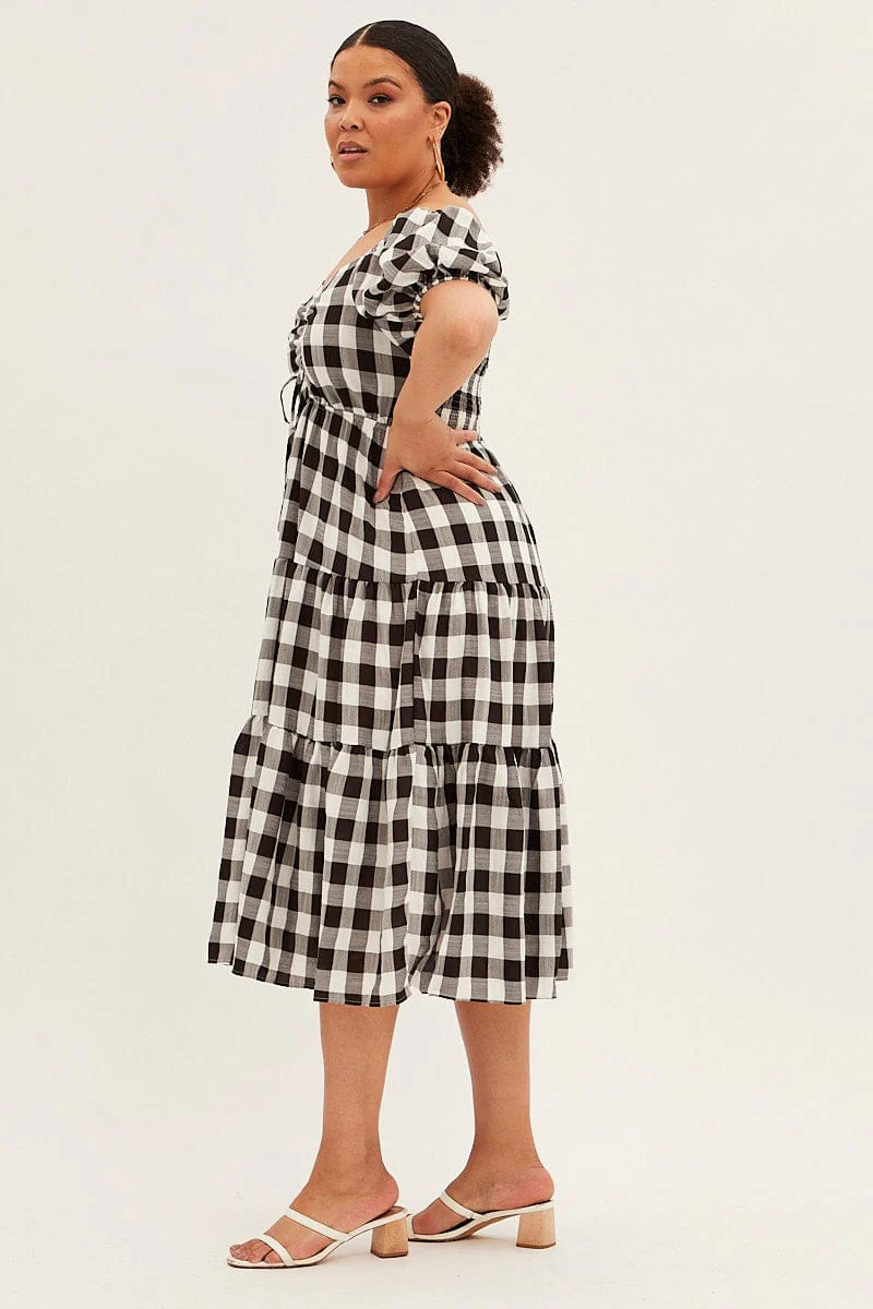 Stripe Midi Dress Short Sleeve Sweetheart Neck Cut Out - Image 4