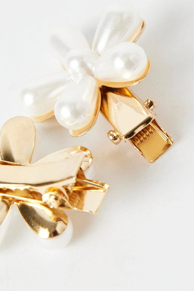 White 4 Pack Flower Hair Clips Hairpins - Image 2