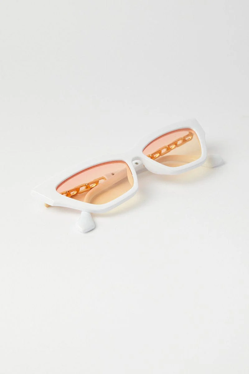 White Cat Eye Fashion Sunglasses - Image 2