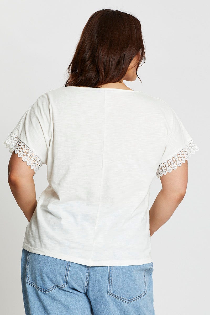 White Cotton T-shirt Lace Trim Detail V-Neck - Image 5