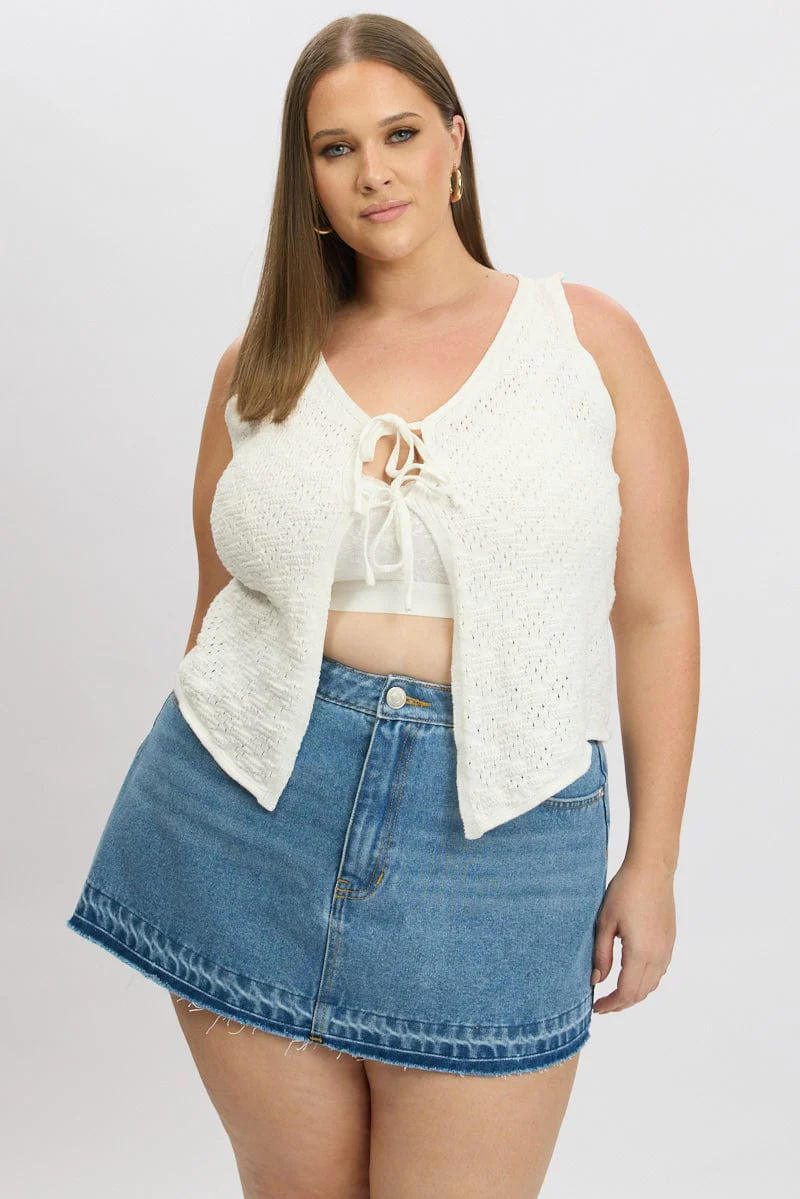 White Crochet Knit Vest - Image 3