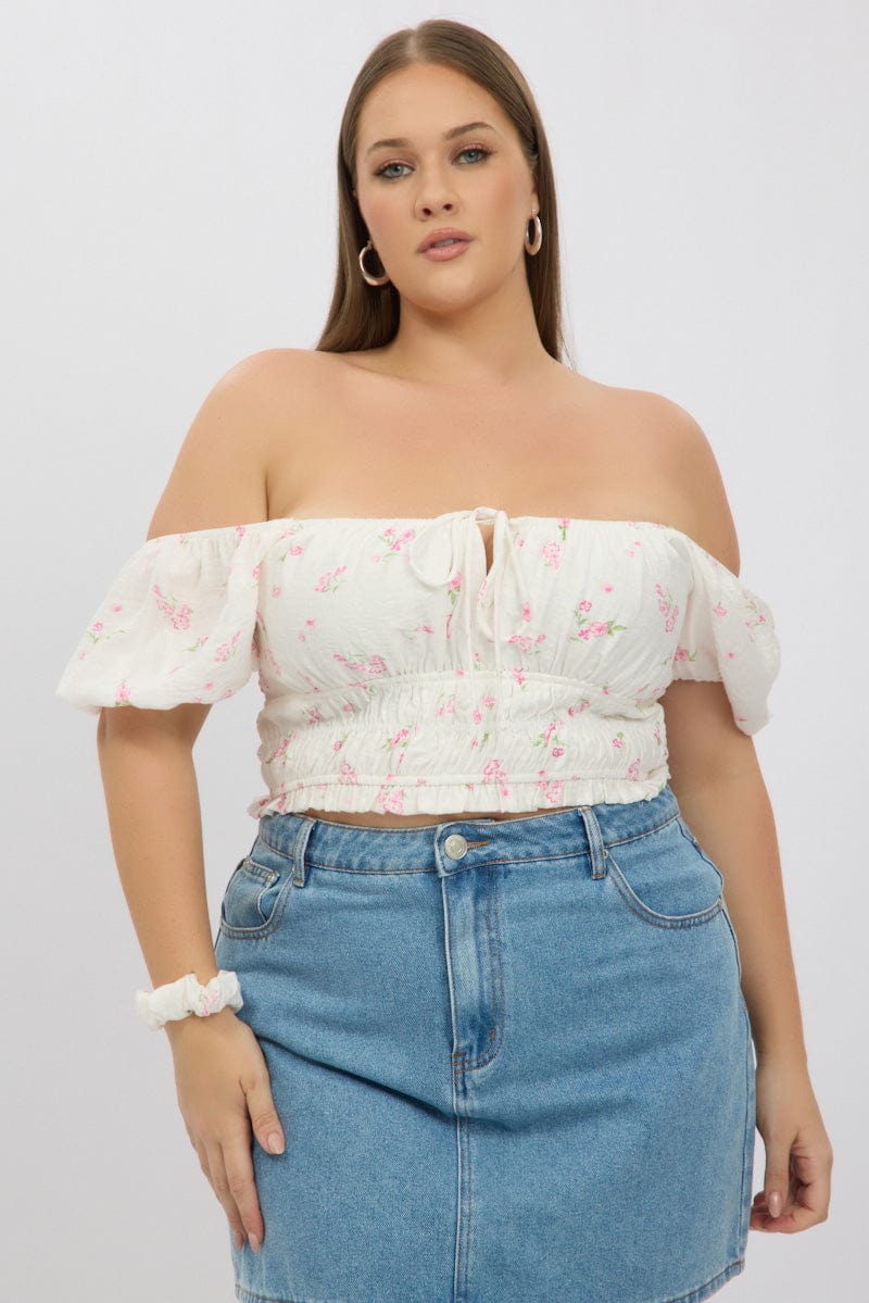 White Ditsy Crop Top Short Sleeve Shirred Waist - Image 3