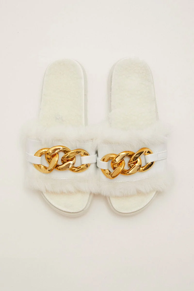White Faux Fur Chain Decor Slippers