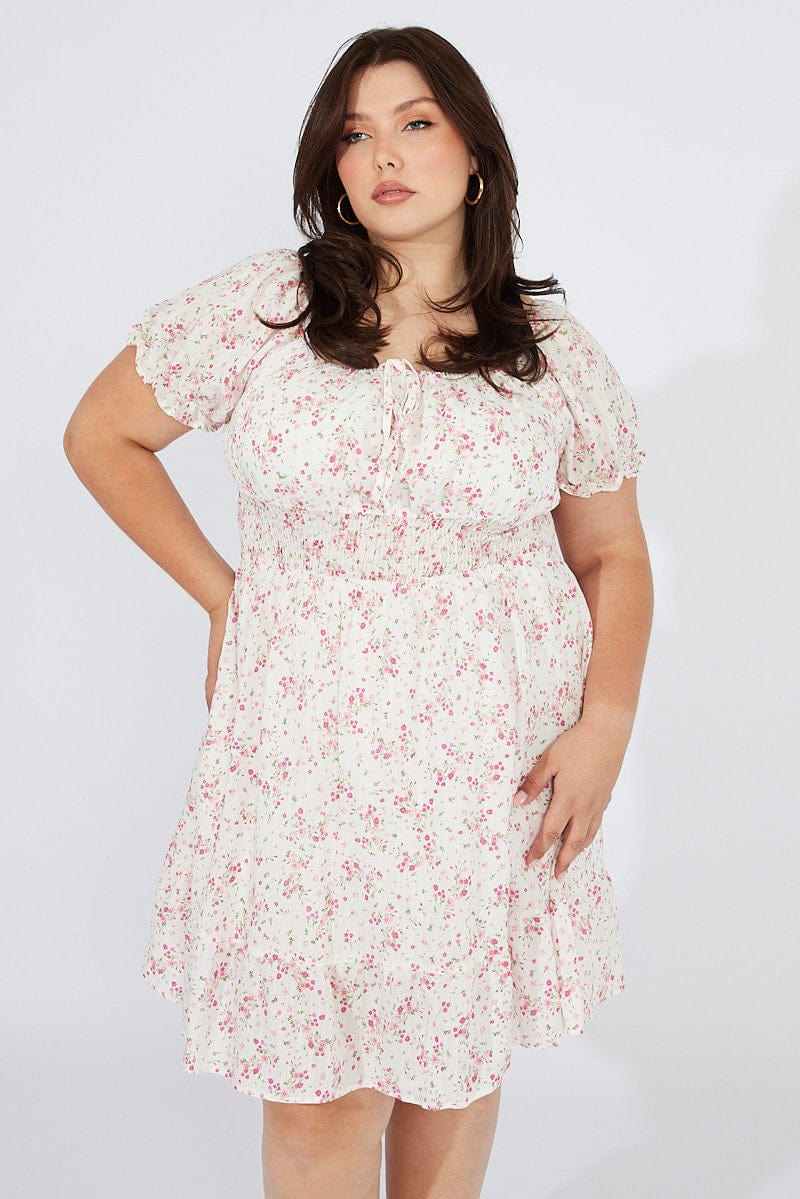 White Floral Fit And Flare Dress Short Sleeve Ruched Bust - Image 3