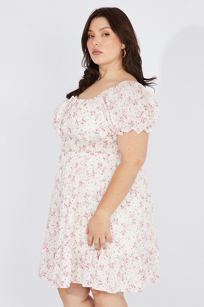 White Floral Fit And Flare Dress Short Sleeve Ruched Bust - Image 4