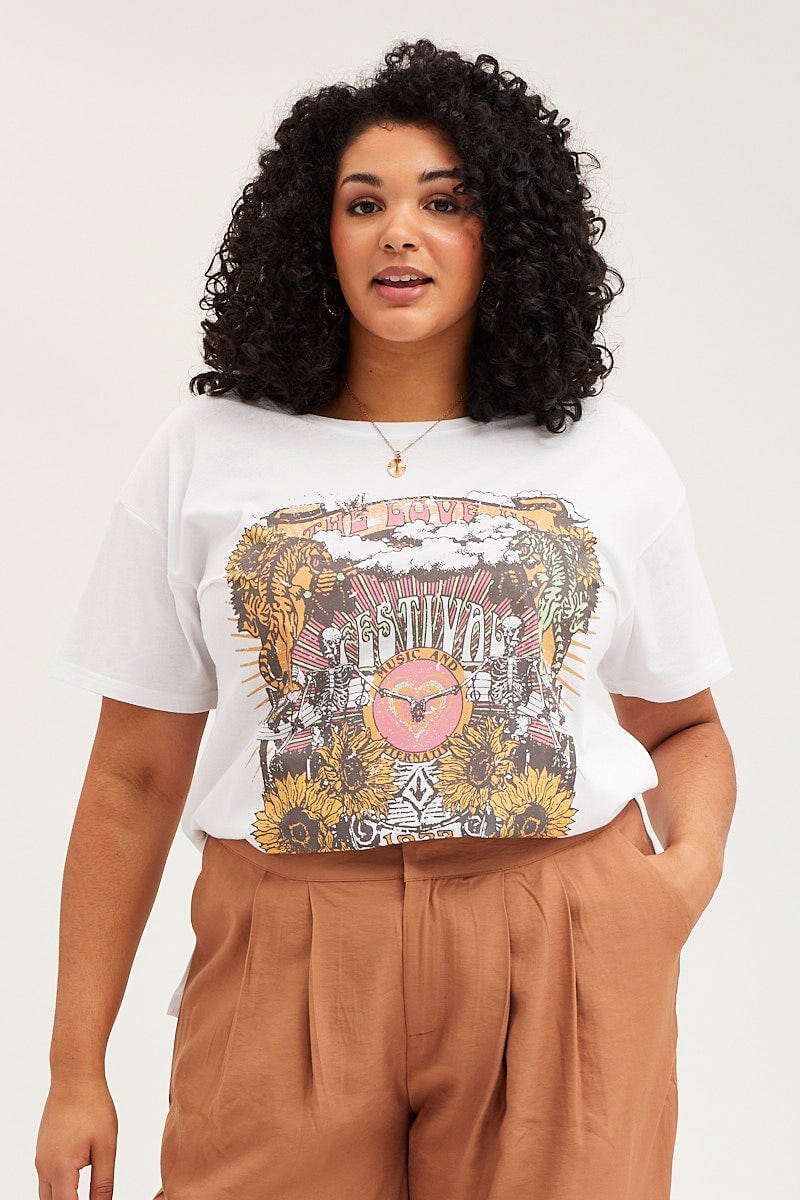 White Graphic T-shirt Festival Side Split Short Sleeve - Image 3