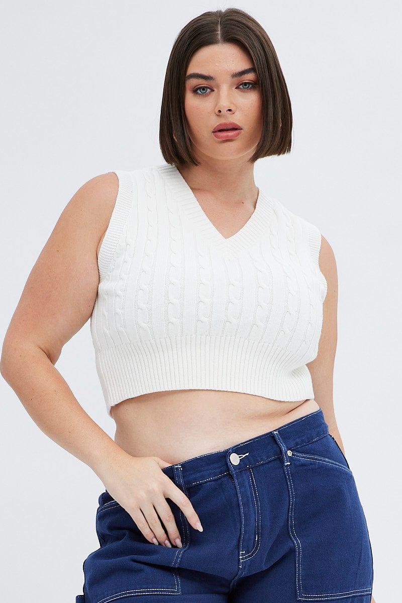 White Knit Vest Cabled Crop - Image 4