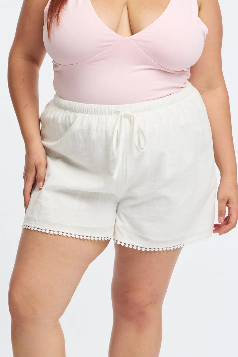 White Shorts Elastic Waist High Rise - Image 2