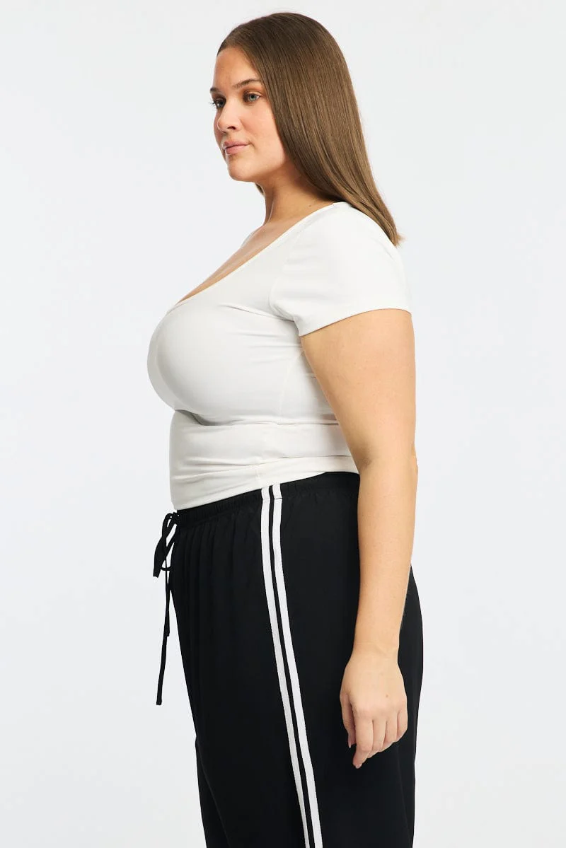 White T-shirt Short Sleeve V-neck - Image 3