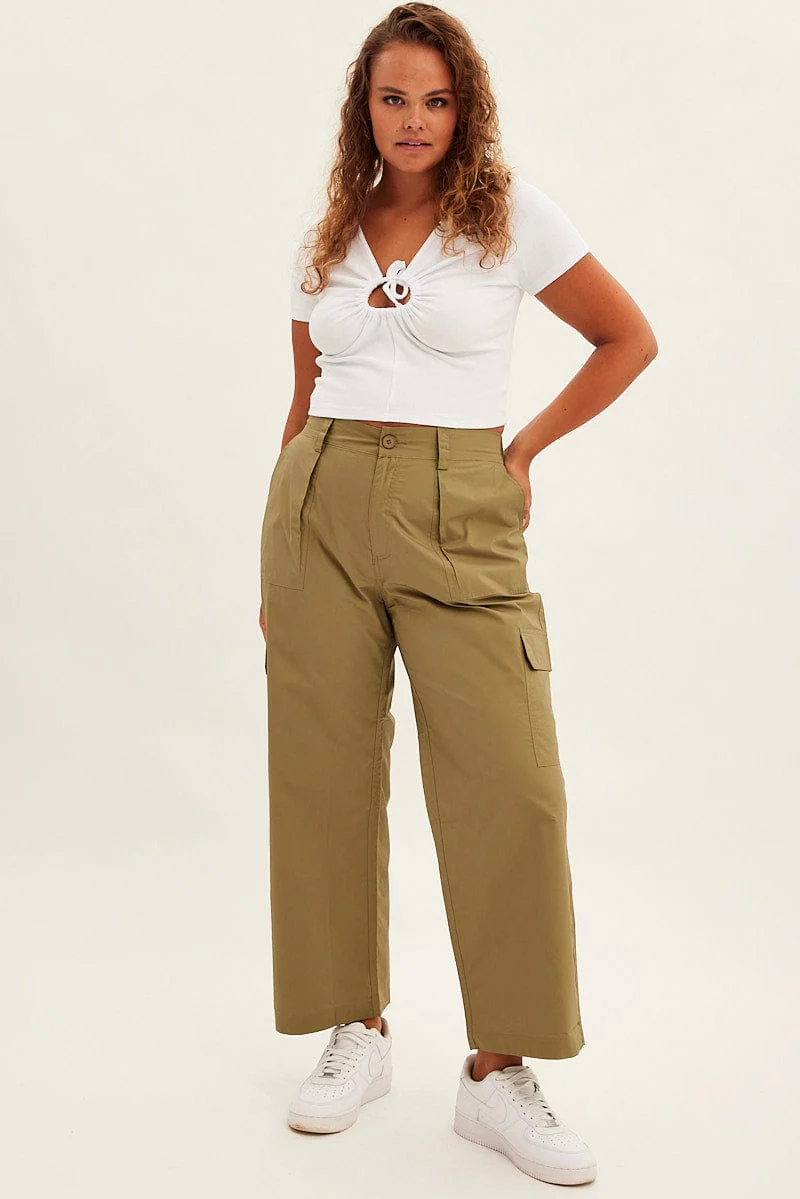 White Top Short Sleeve V-neck - Image 2