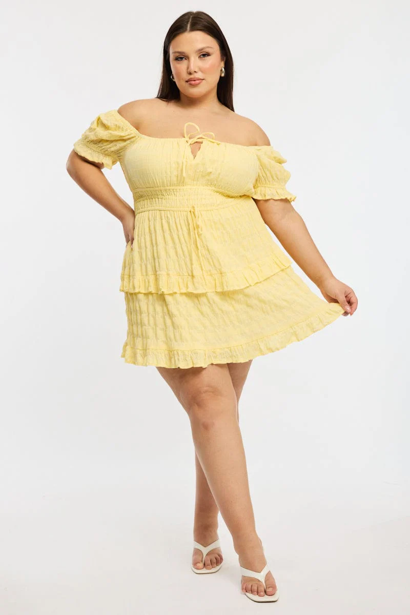 Yellow Skater Dress Short Sleeve - Image 3